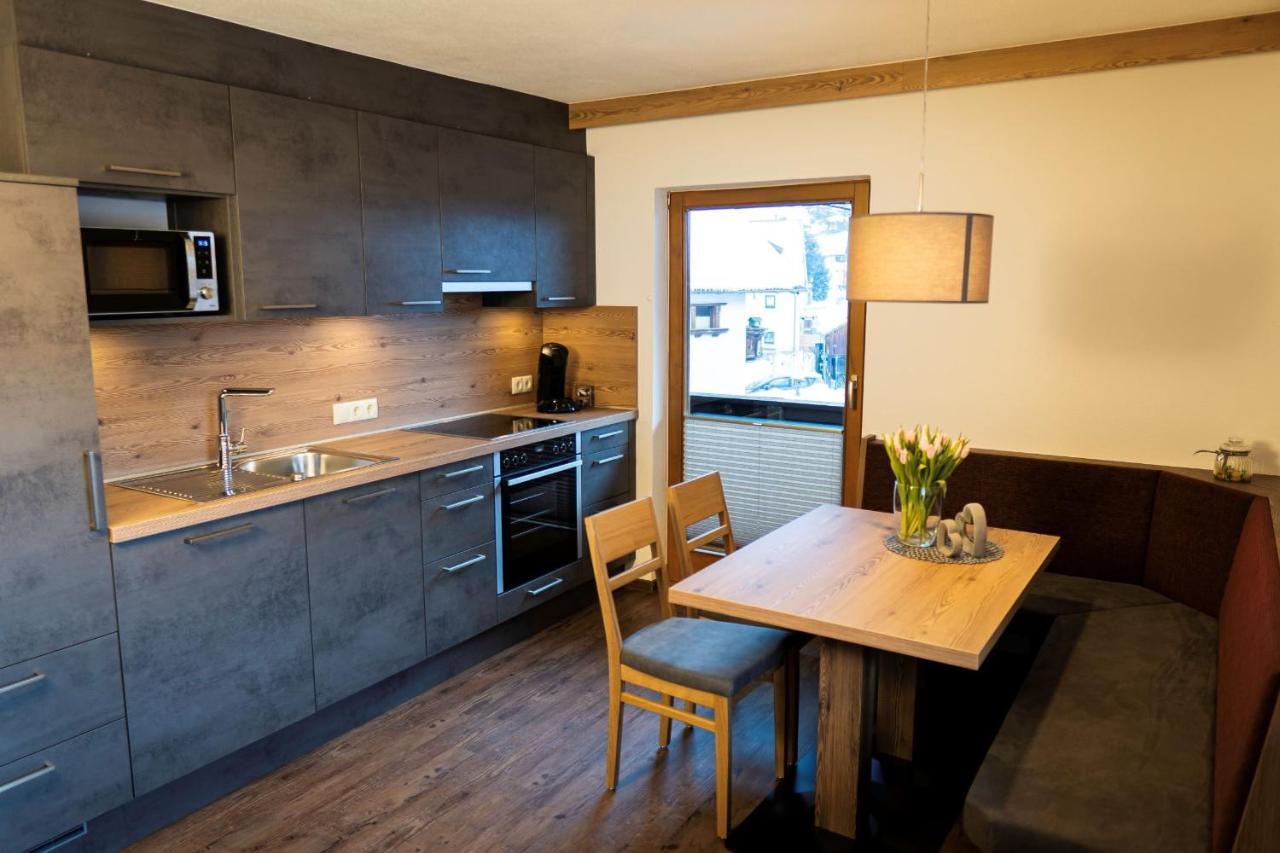 Landhaus Steinmueller Längenfeld Екстериор снимка